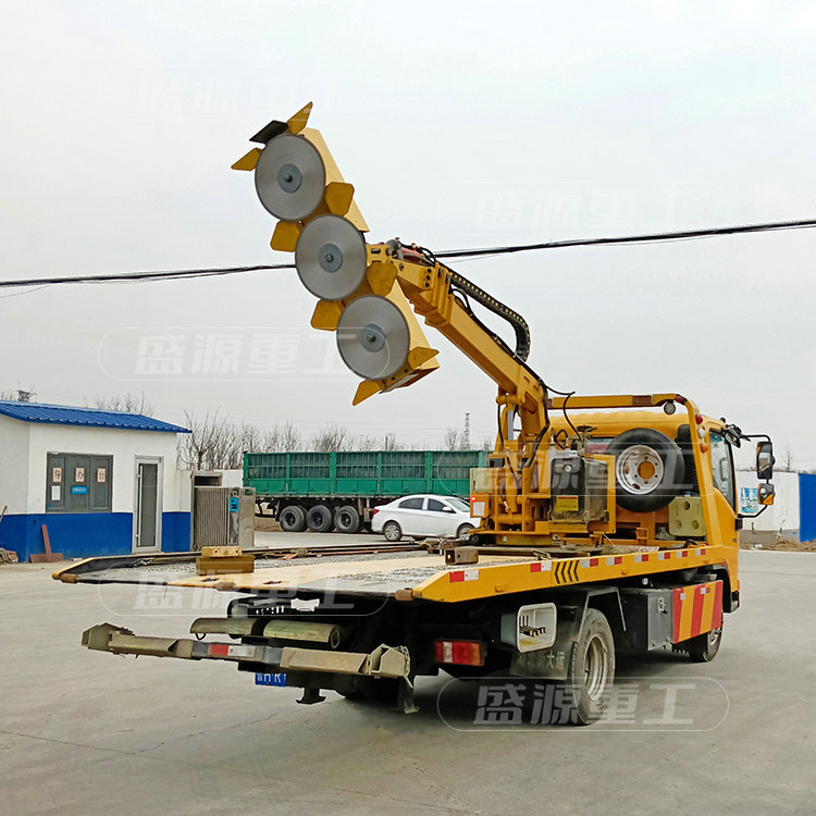 車載伸縮臂修剪機(jī)